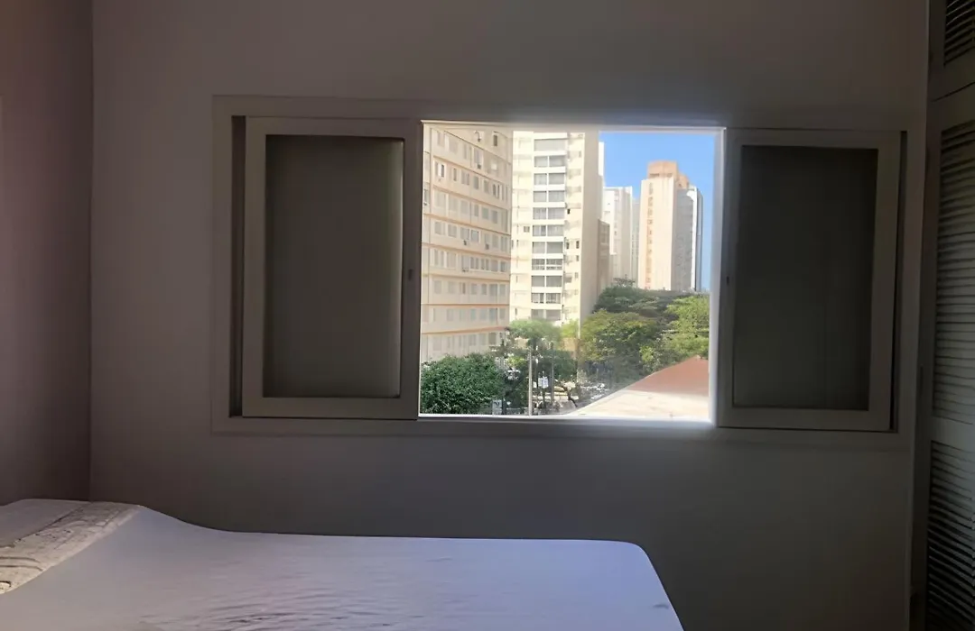 Predinho em localizaçao central perto da praia em ambiente familiar-1