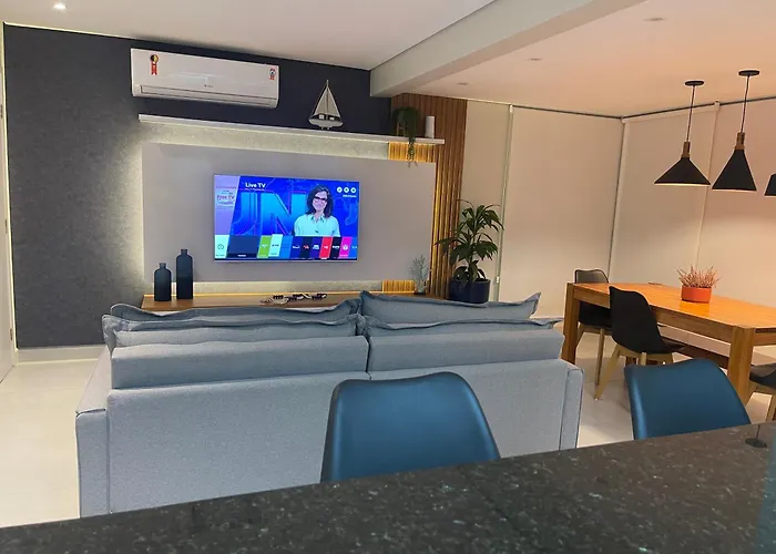 RP Home 113- O seu lindo apartamento na praia do Guarujá